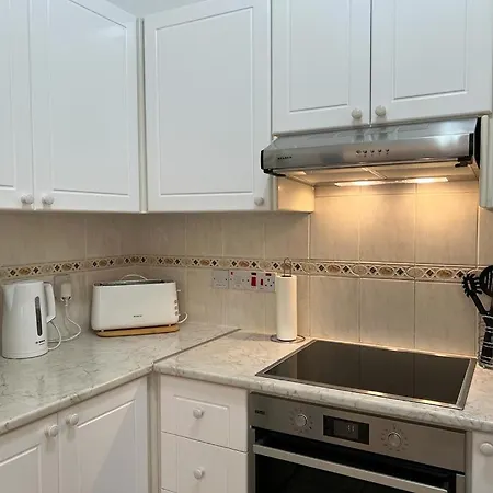 Limnaria Villas - Large Modern And Comfy 2 Bed Pafos