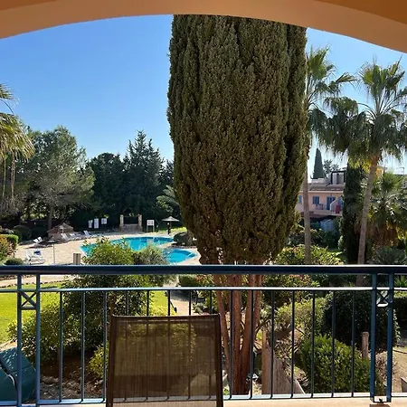Limnaria Villas - Large Modern And Comfy 2 Bed Apartment *